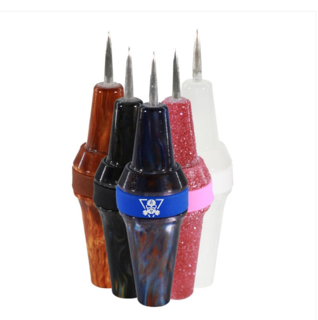The Plug and Backstabber - Hookah Junkie
