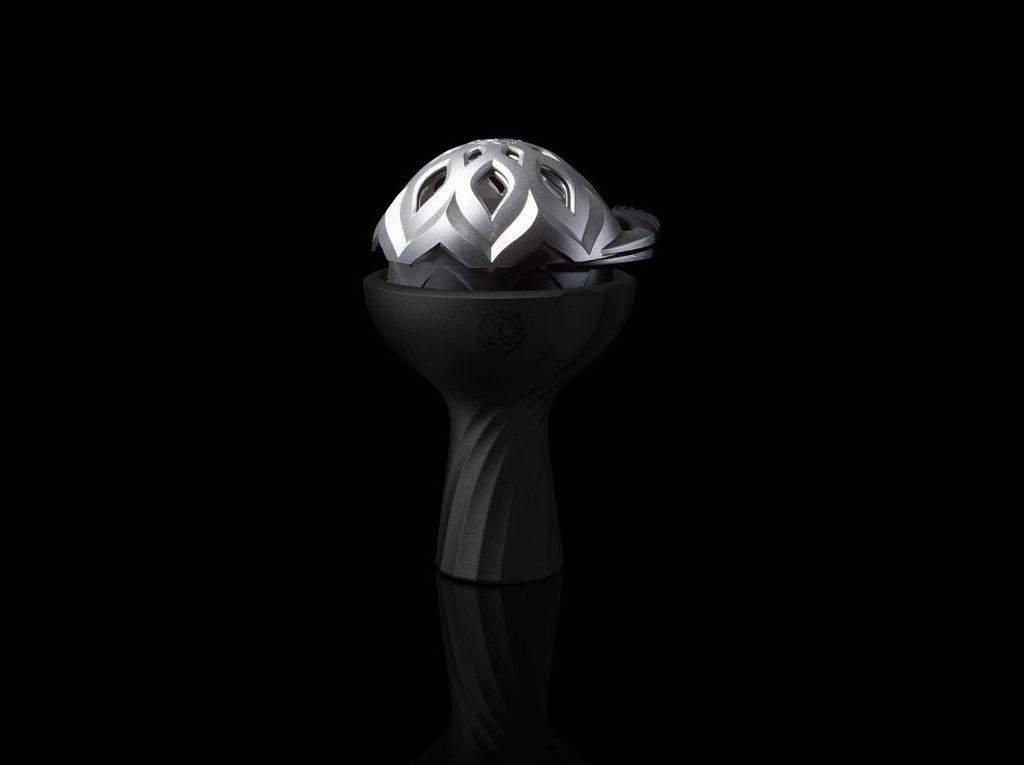 Krysalis Edition Kaloud Samsaris Lapis Black Silicone Black Ceramic Bowl for Lotus II, shown with a Kaloud Samsaris bowl