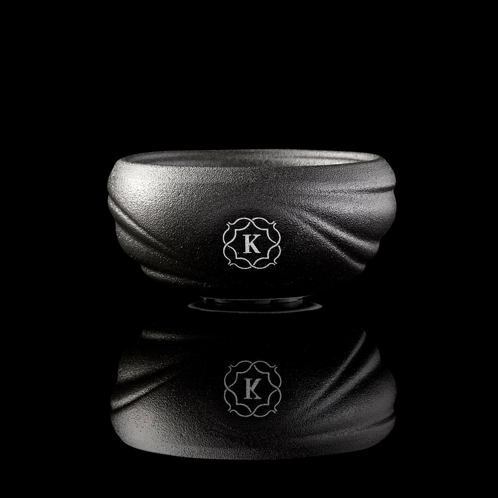 Kaloud Samsaris Kore, side view