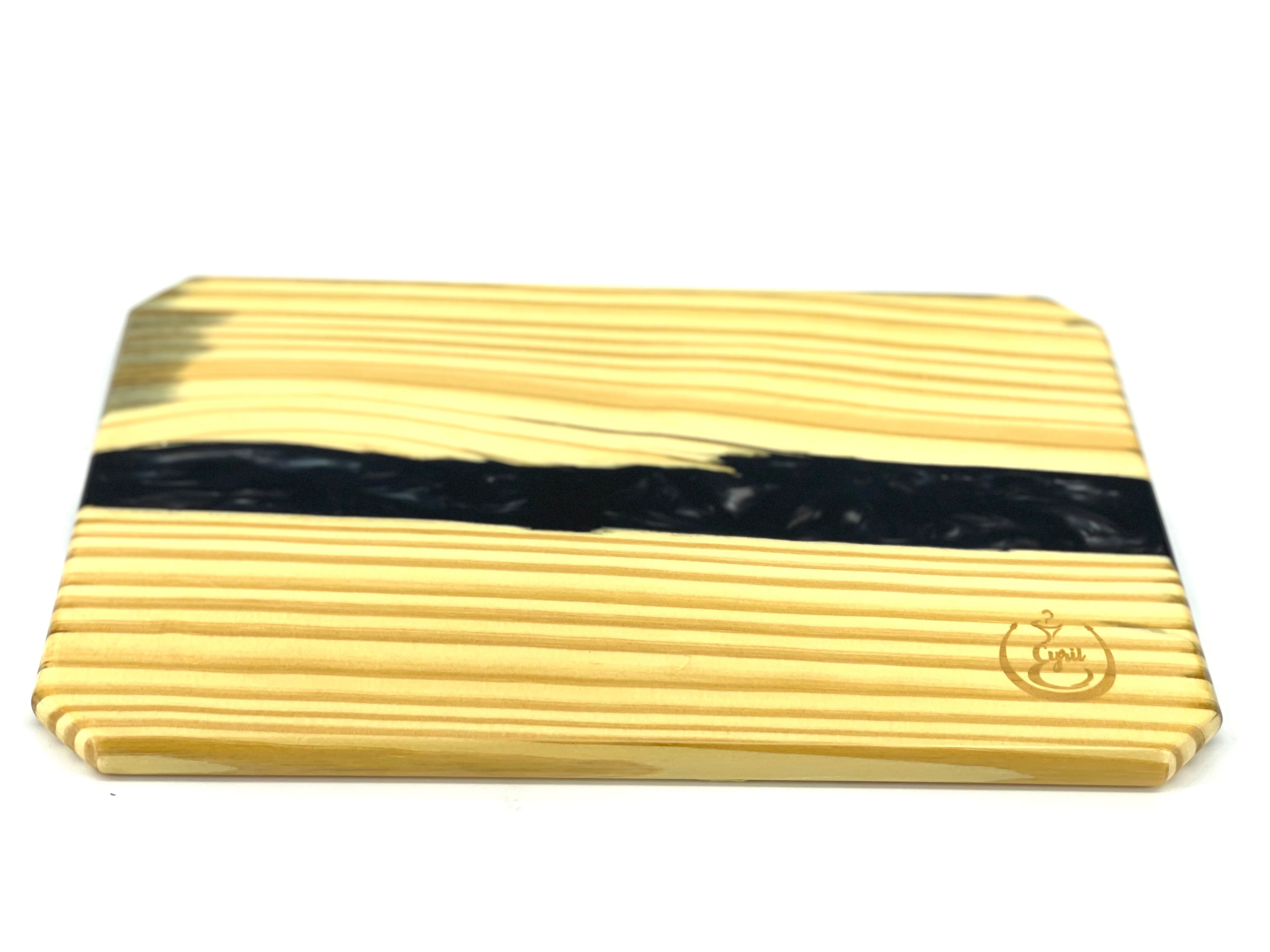 Cyril Resin Table - Hookah Junkie